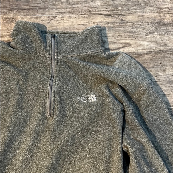 The North Face Men's Dual Gray Performance Jackets - Picture 2 of 4